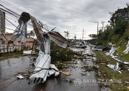 Braziliyada qasırğa nəticəsində 830 nəfər evsiz qald