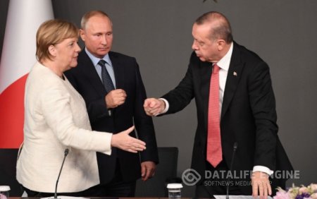 Ərdoğan Putin və Merkellə danışıqlar aparacaq