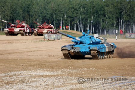 Hərbçilərimiz “Tank biatlonu” müsabiqəsində ilk yarışa başlayıblar - FOTO